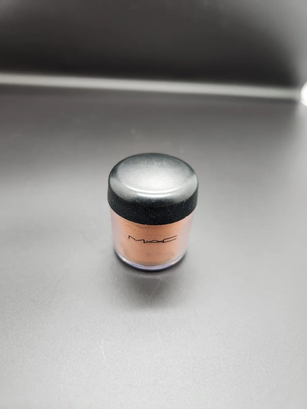 MAC Cosmetics Loose Pigment - Genuine Orange